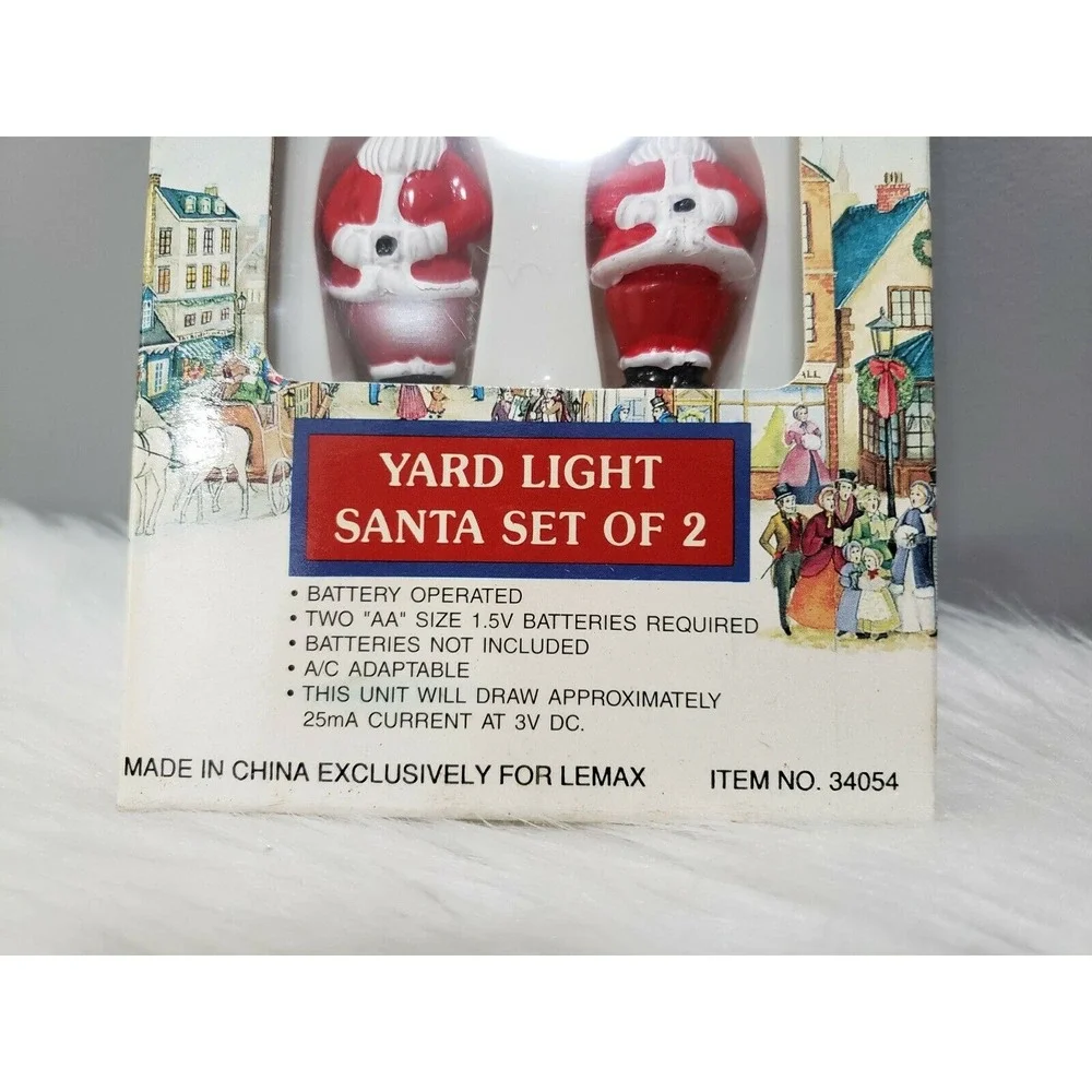 NEW LEMAX VILLAGE COLLECTION YARD LIGHTS SANTA SET 2 blow mold vintage christmas